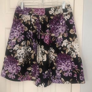 WHBM Pleated Floral Skirt Size 8